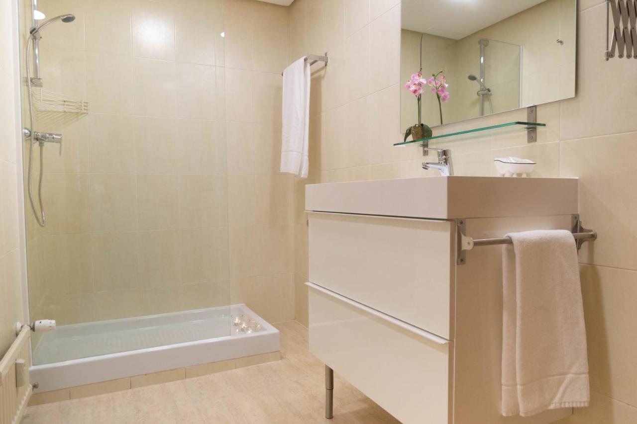 Apartamentos Centro Norte Madrid Kültér fotó